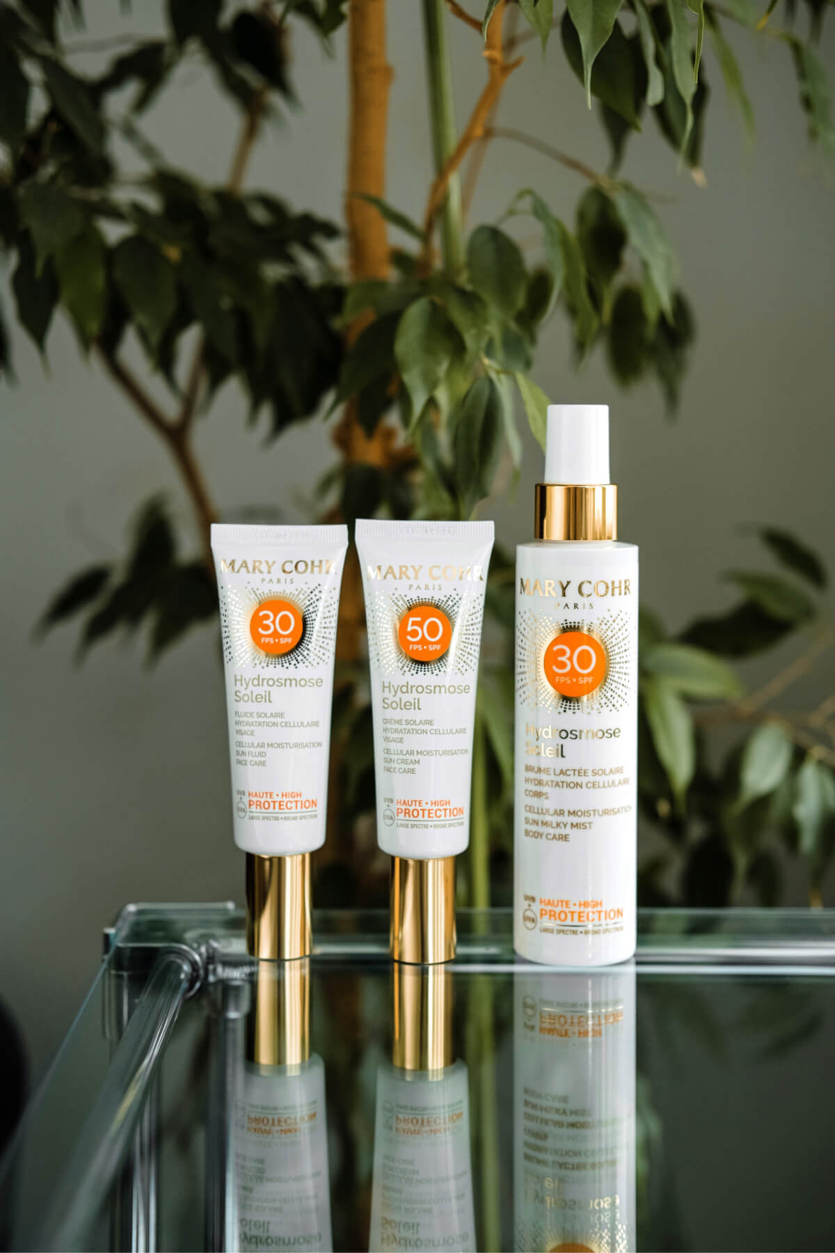 MARY COHR — Эмульсия для лица SPF 30 увлажняющая солнцезащитная «Гидросмос»